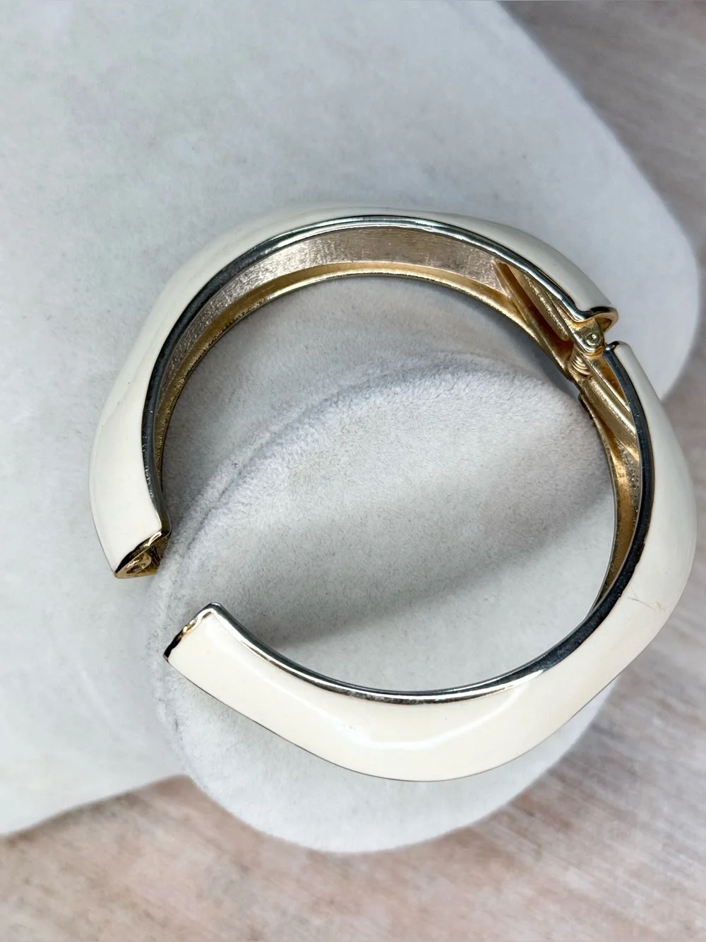 Ivory Enamel Hinged Bangle Bracelet Gold Tone Geometric 3” Statement Cuff